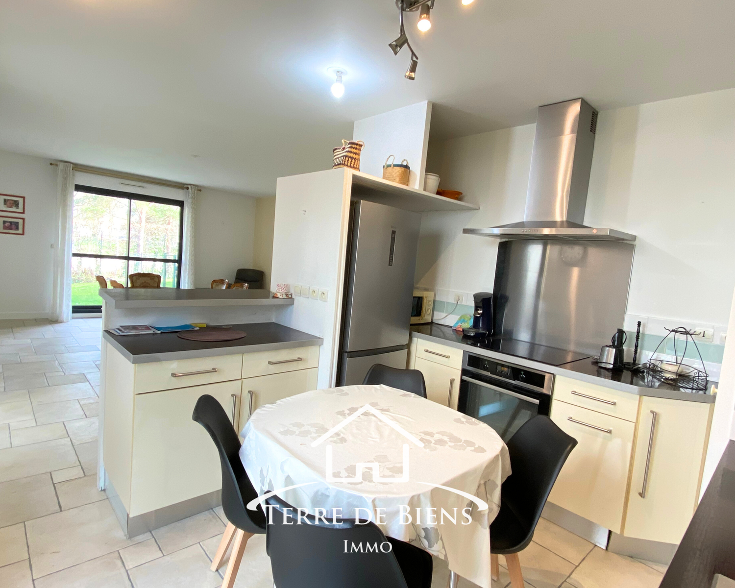 Appartement - 74 m² - 3 pièces - Parc GOURAUD