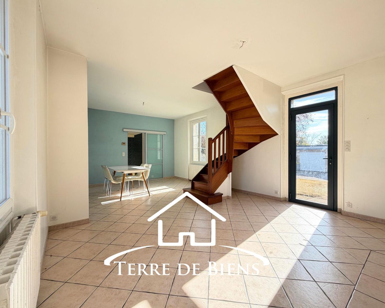 Maison - 94 m² - 4 pièces - Secteur Osly-Courtil