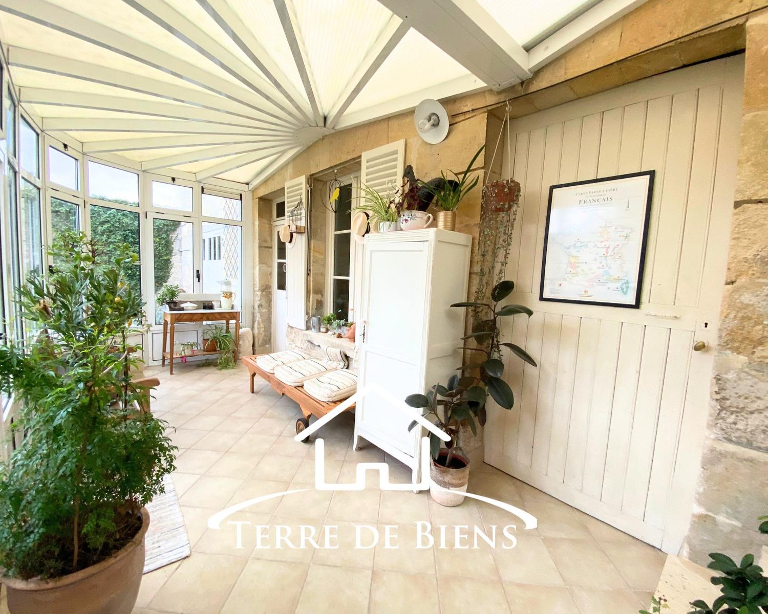 Maison - 7 pièces - 4 chambres - Secteur Pommiers