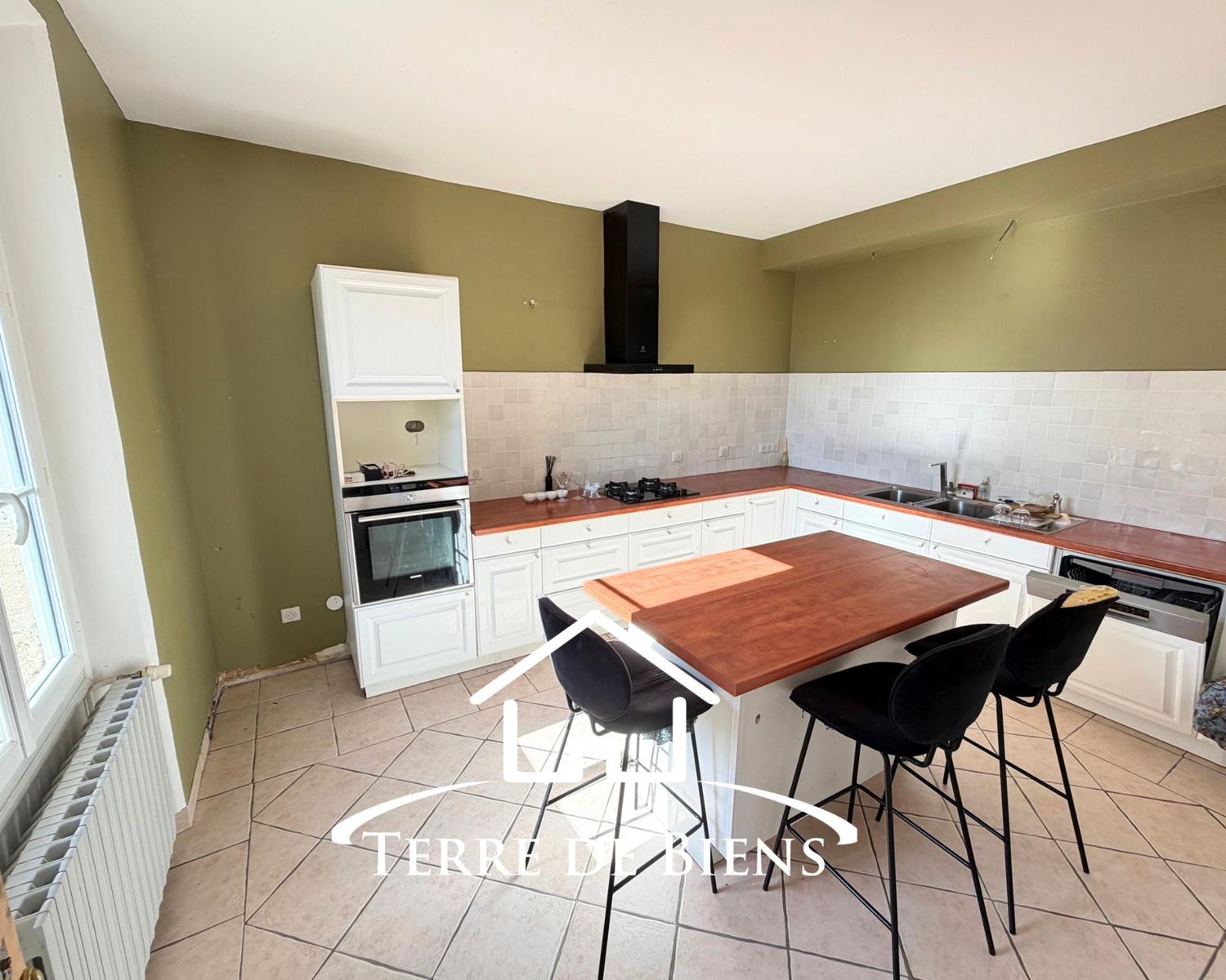 Maison - 94 m² - 4 pièces - Secteur Osly-Courtil