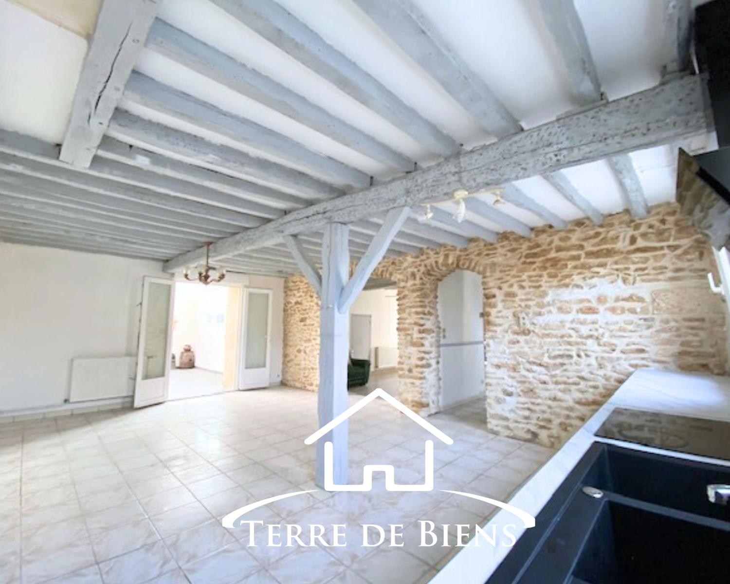 Maison - 170 m² - 9 pièces - Séjour