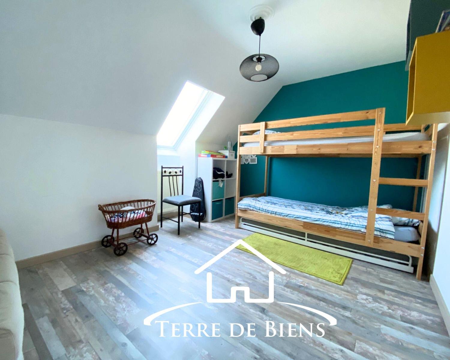 Maison - 111 m² - 5 pièces - Vic s/ Aisne