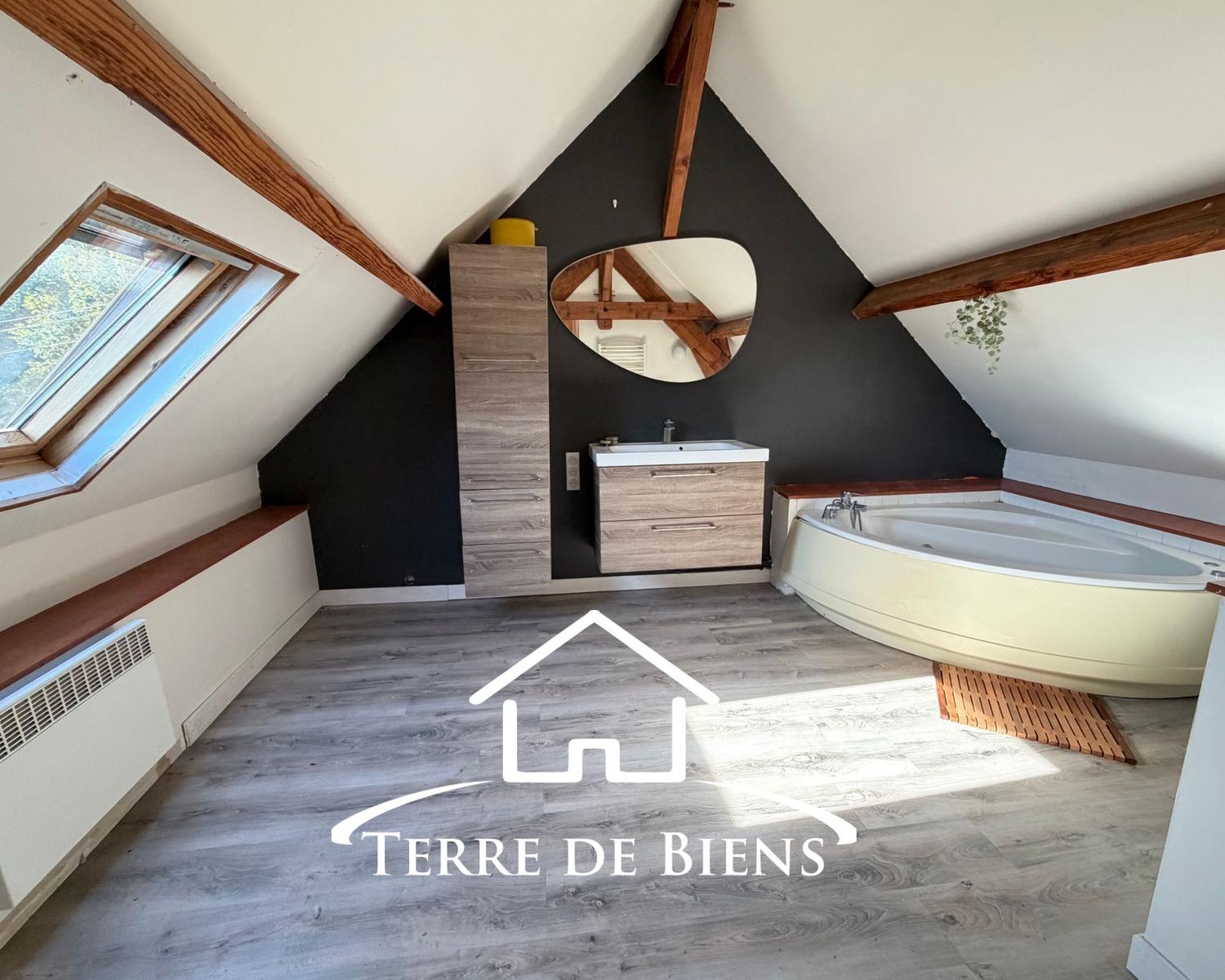 Maison - 94 m² - 4 pièces - Secteur Osly-Courtil