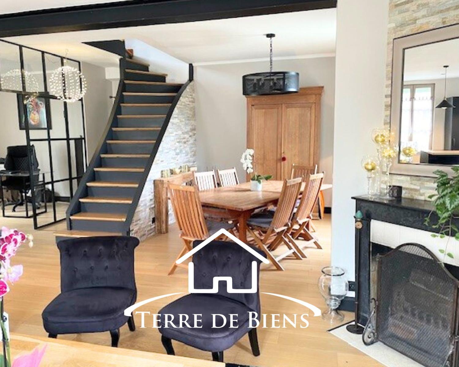 Maison - 150 m² - 5 pièces - Périphérie de Soissons