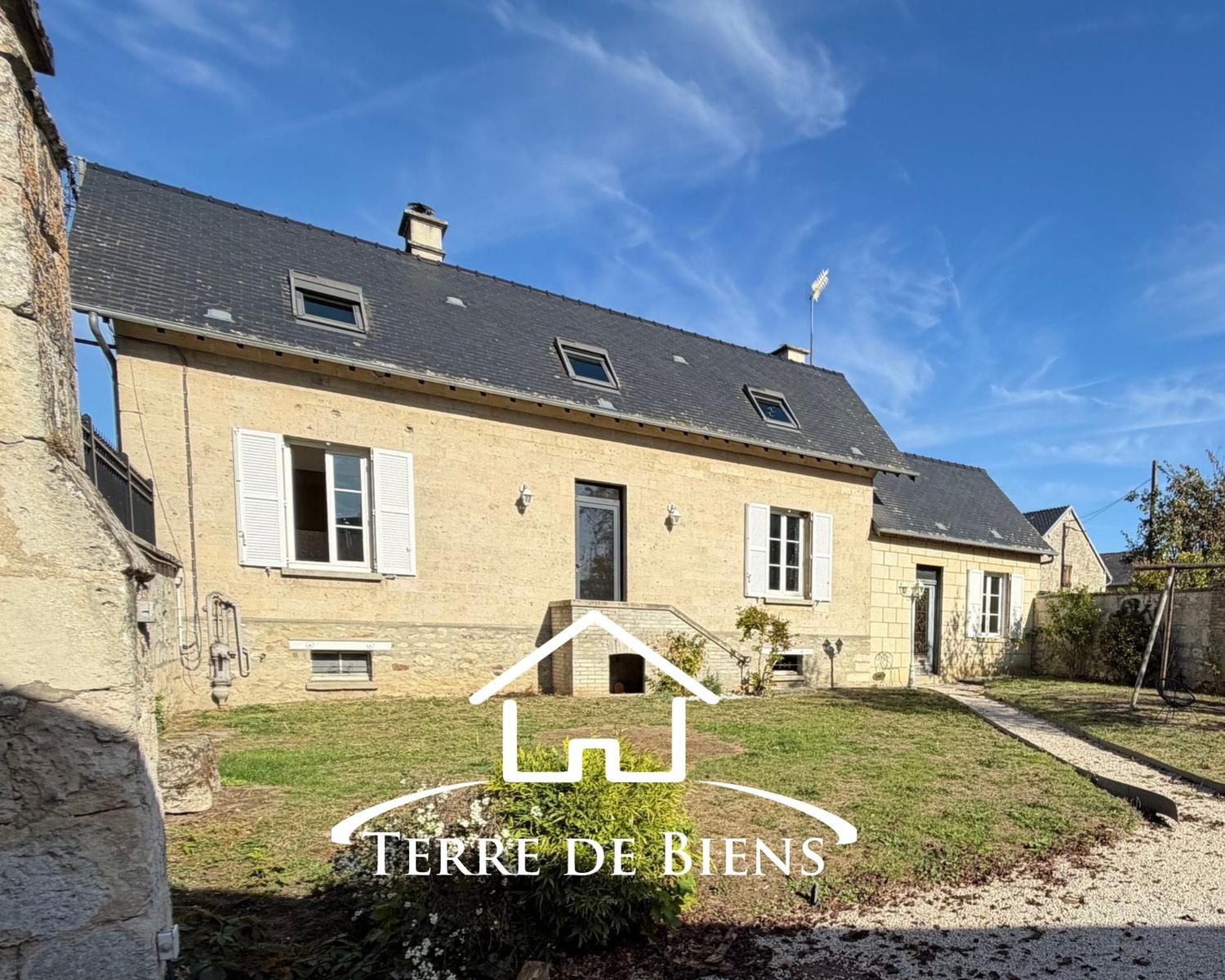 Maison - 94 m² - 4 pièces - Secteur Osly-Courtil
