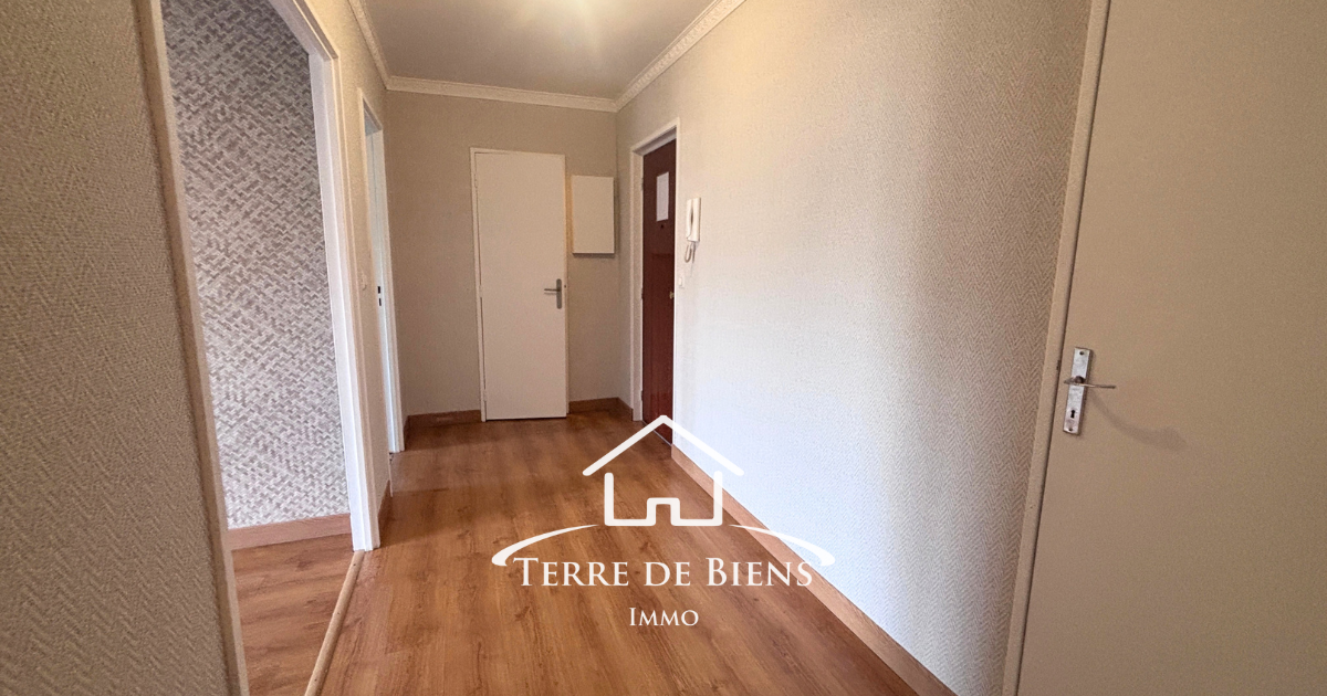 Appartement - 94 m² - 4 pièces - Secteur COMPIÈGNE