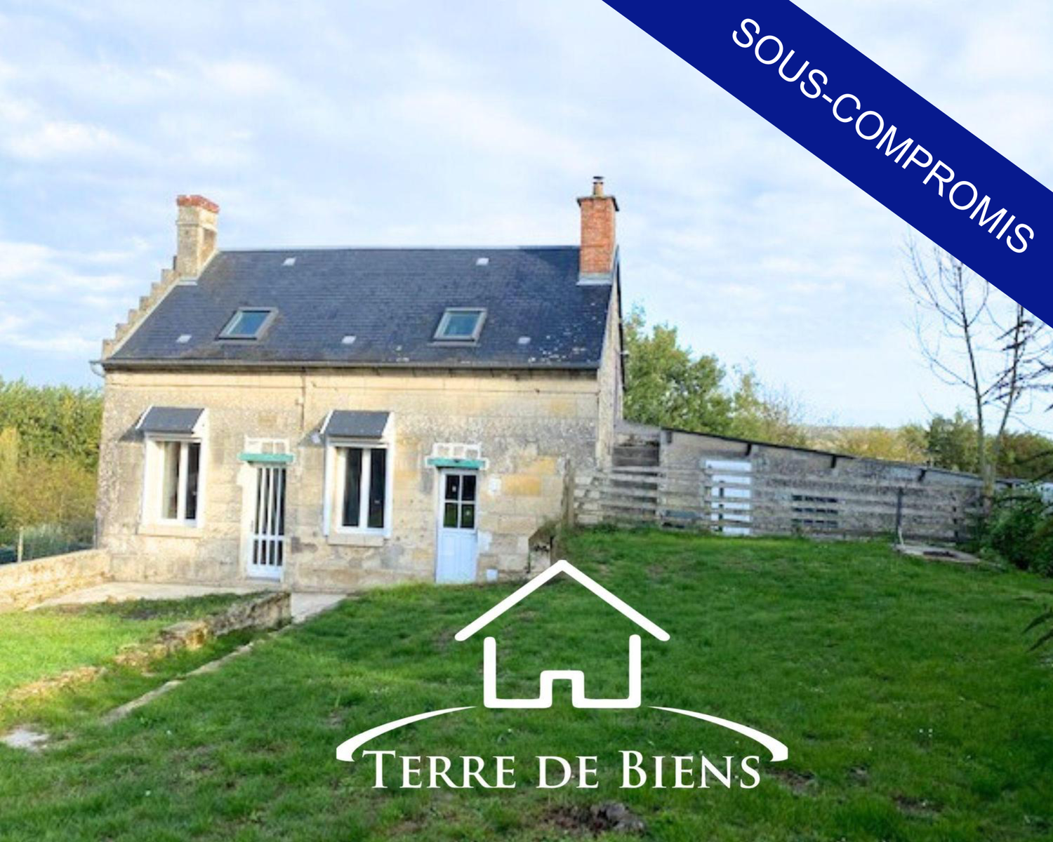 MAISON DE VILLAGE 76 M² HABITABLES ET DÉPENDANCE TERRAIN 2 211M²