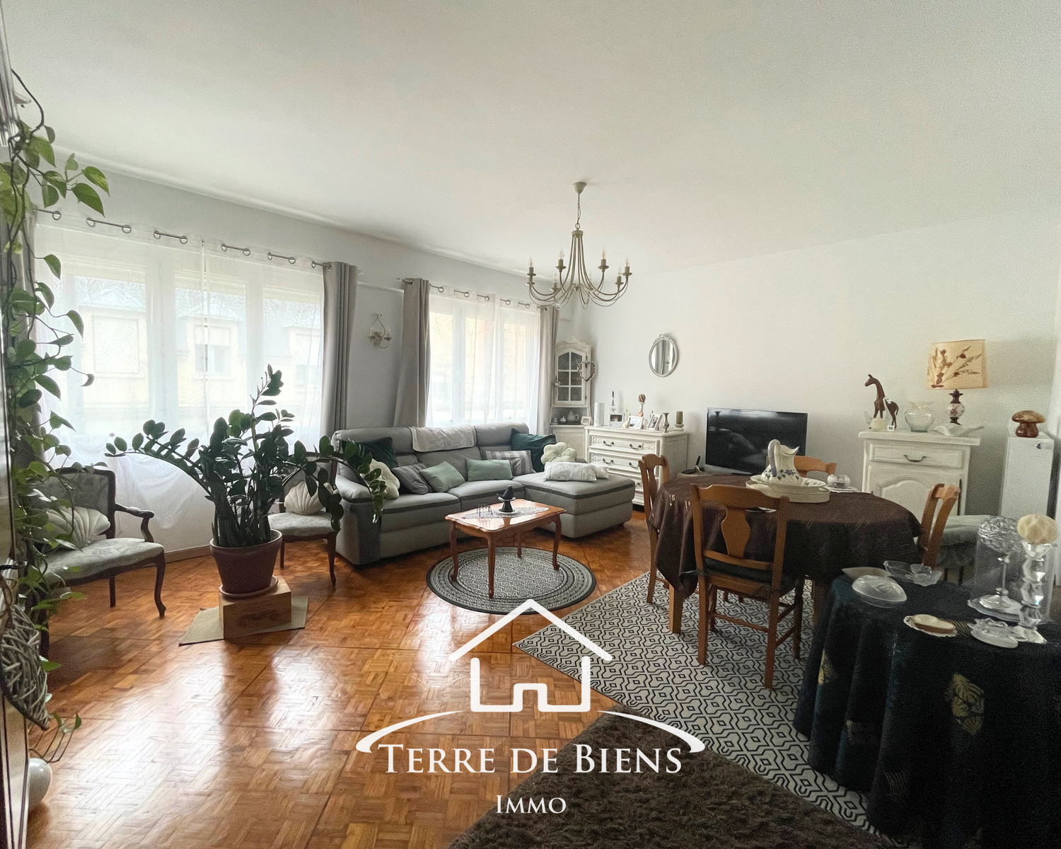 Appartement - 110 m² - 5 pièces - SOISSONS Centre