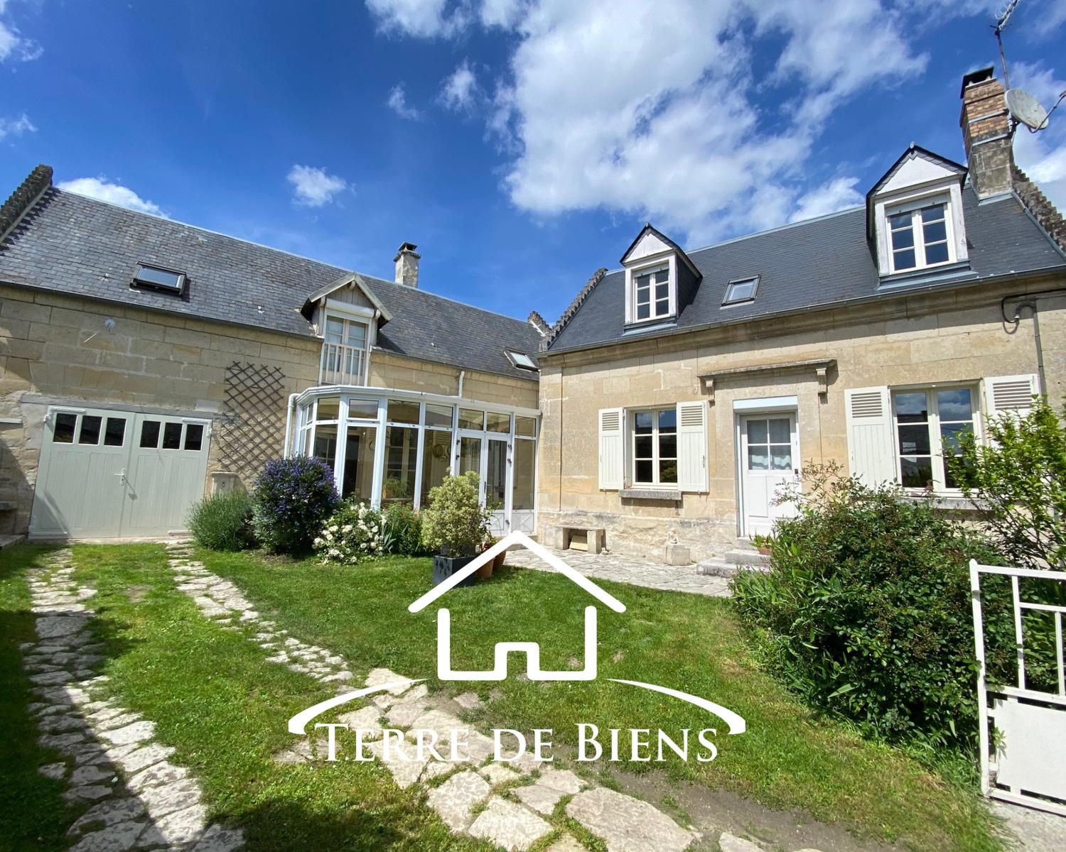 Maison - 143 m² - Secteur Pommiers - 7 pièces - 4 chambres