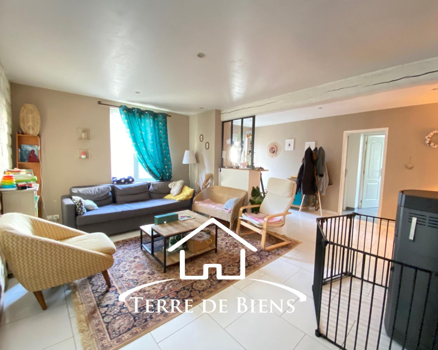 Longère 6/7 pièces avec dépendances – 148 m² – Morsain