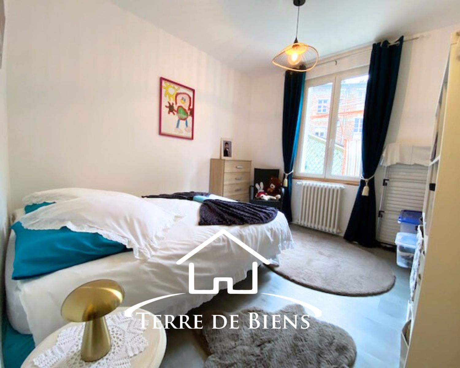 Appartement - 110 m² - 5 pièces - Cahmbre