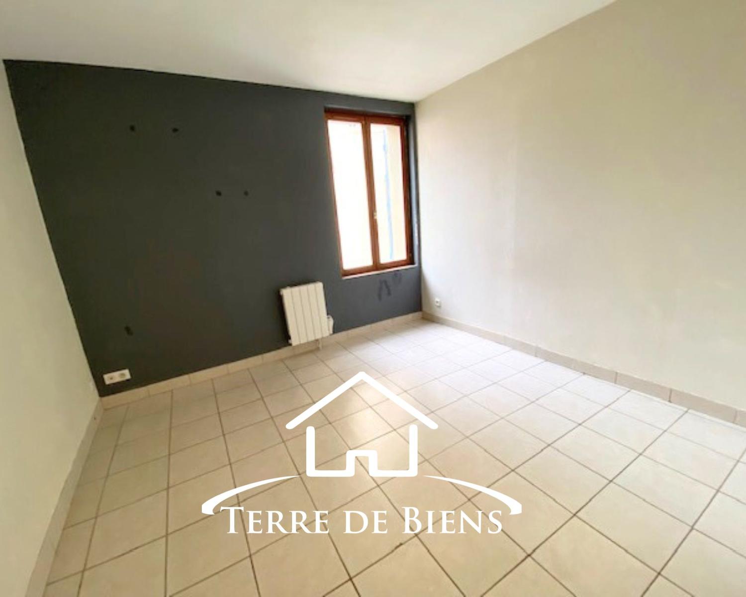 Appartement - 49 m² - 2 pièces - VIC SUR AISNE - CHAMBRE