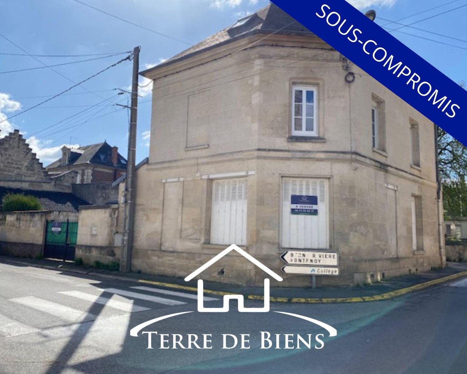 Maison de 127m² en pierre de taille avec cour et grand garage, Vic-sur-Aisne Centre_SOUS COMPROMIS DE VENTE