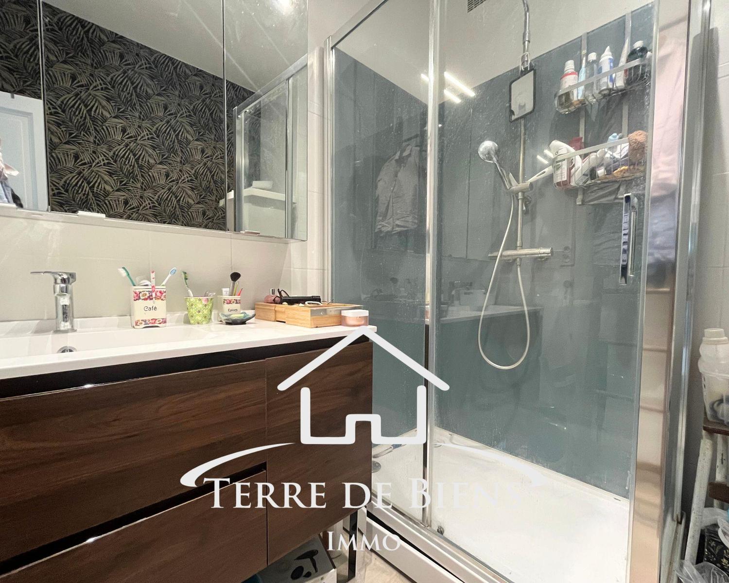 Appartement avec vue, 4 pièces, 100 m², à proximité immédiate du centre ville de Soissons