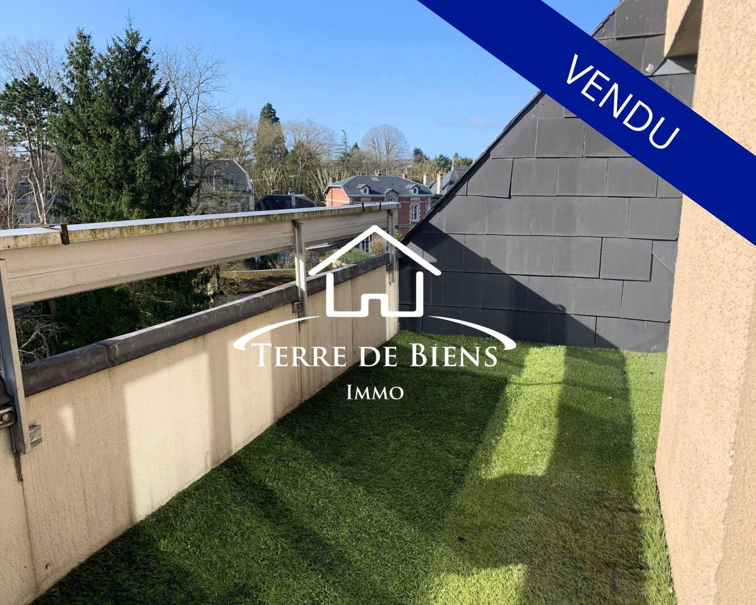 Appartement 5 pièces_99 m²_avec grand balcon et 2 places de parking  _ BIEN VENDU
