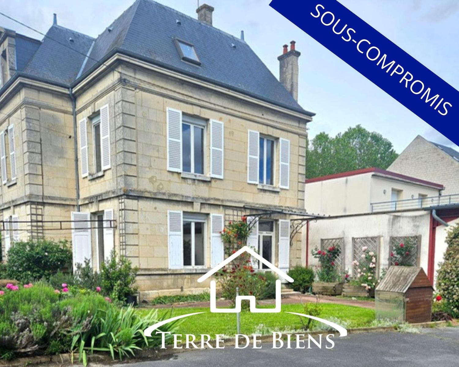 Maison en pierre, à faire revivre de 142m², 7 pièces, grenier et places de stationnement couvertes, SOISSONS_SOUS COMPROMIS DE VENTE